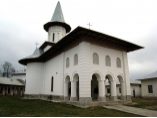Biserica manastirii Glavacioc - Manastirea Glavacioc #1