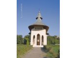 Biserica privita din fata - Manastirea Vladiceni #8