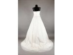 Pronuptia Paris rochie  mireasa de inchiriat #3