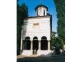 Biserica Sf Apostoli Petru si Pavel